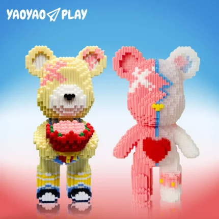 Two cute brick - built bears with different designs from YaoYao Play