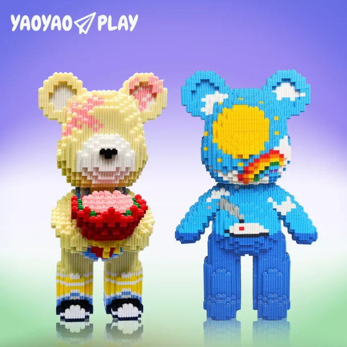 A cute brick - built bear holding a heart, with specified dimensions and piece count.